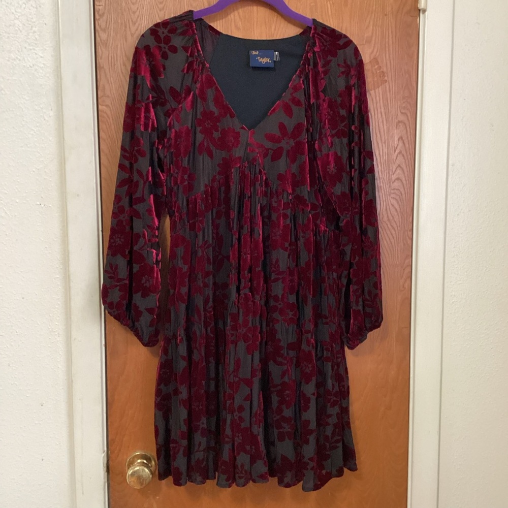 Burgundy and black burnout long sleeve dress